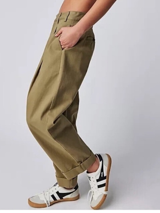Free People Pants - Free People 2 Pants Needed Breaking Trousers pockets 100% cotton in Willow NWT